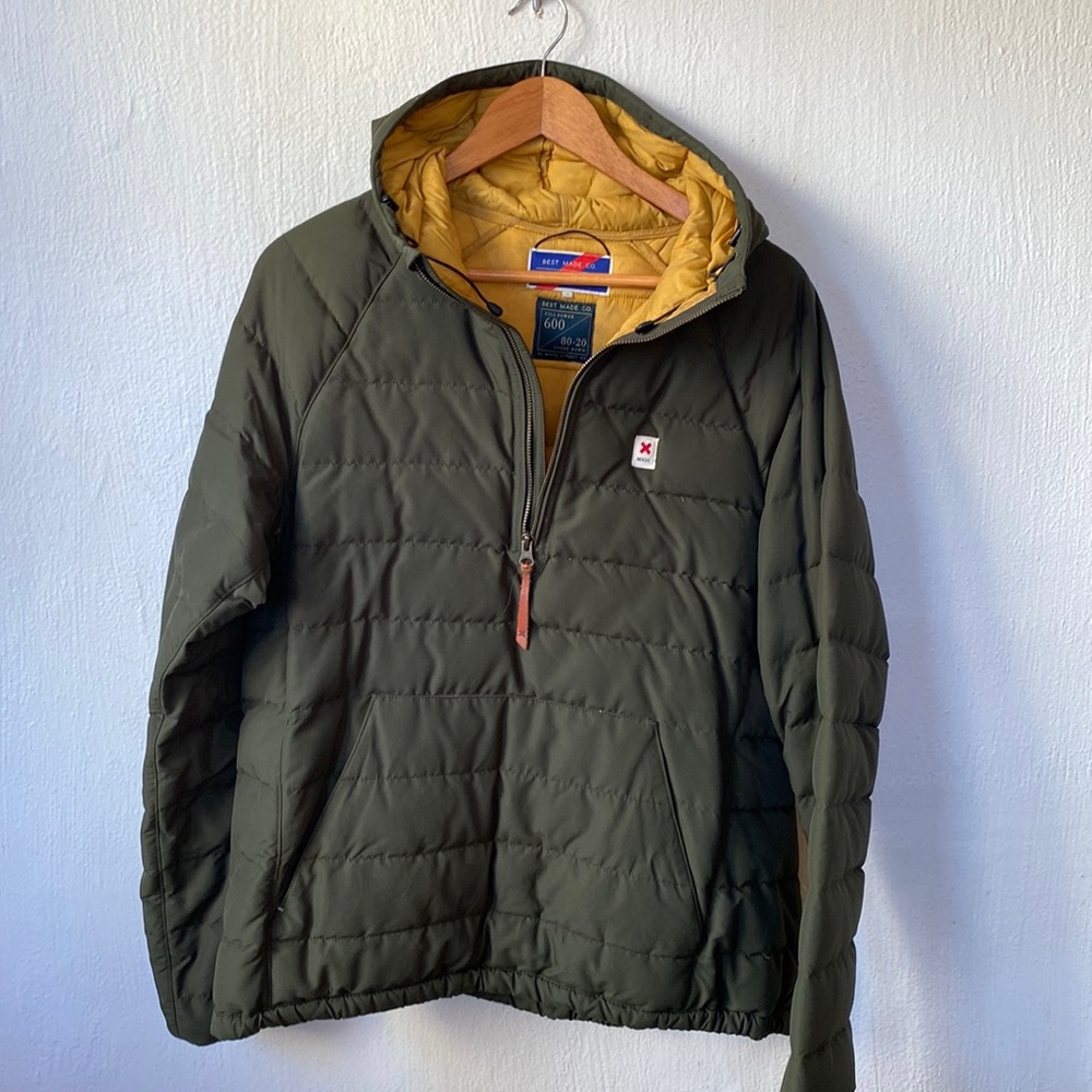 Best Made Co. (New York) Goose Down Pullover Jacket in Olive Green.